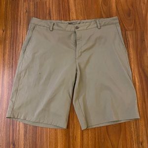 Men’s DriFit Golf Shorts
